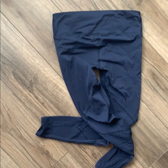 Lululemon Leggings - Picture 2 of 3